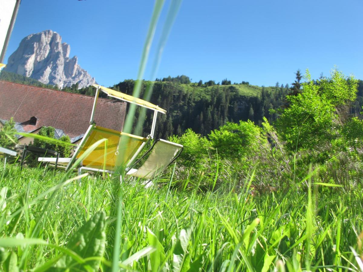 Villa Ula Verda- Apartments Marianna Santa Cristina Val Gardena ภายนอก รูปภาพ